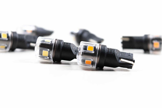 T10/194: XB LED 3.0 (Red / Pair)