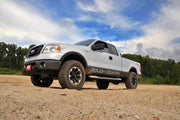 2.5 Inch Leveling Lift Kit 04-08 F-150 Rough Country