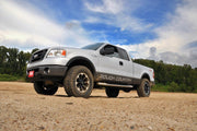 2.5 Inch Leveling Lift Kit w/V2 Shocks 04-08 F-150 Rough Country