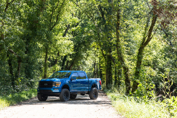 6 Inch Lift Kit V2 21-22 Ford F-150 4WD Rough Country