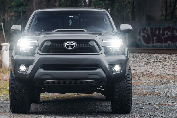 XB Hybrid LED Headlights: Toyota Tacoma (12-15 / White DRL / Set)