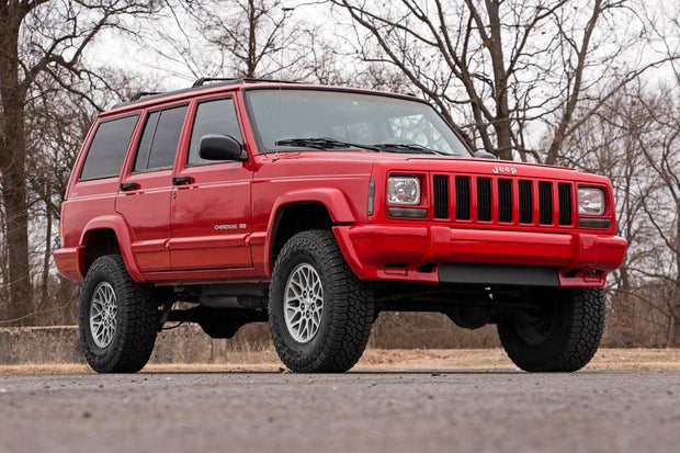 Jeep Cherokee XJ 3 Inch Series II Suspension Lift Kit w/V2 Shocks Leaf Springs For 84-01 Jeep Cherokee XJ Rough Country
