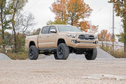 Toyota 30 Inch Cree LED Bumper Kit Black Series 16-20 Tacoma Rough Country
