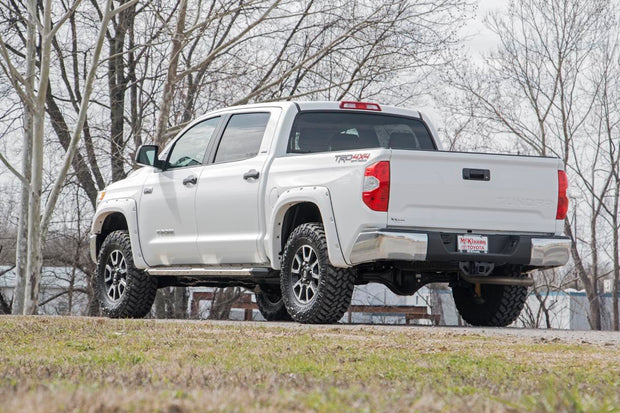 2.5-3 Inch Leveling Lift Kit 07-20 Tundra 4WD Rough Country