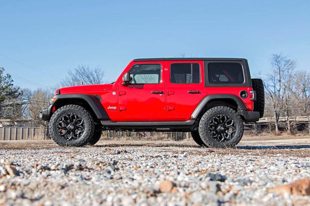 2.5 Inch Lift Kit Coils V2 18-21 Jeep Wrangler JL 4WD Rough Country