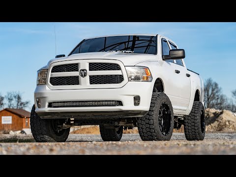 Dual Cat-Back Exhaust System w/Black Tips 09-18 RAM 1500 V8-4.7L, 5.7L Rough Country