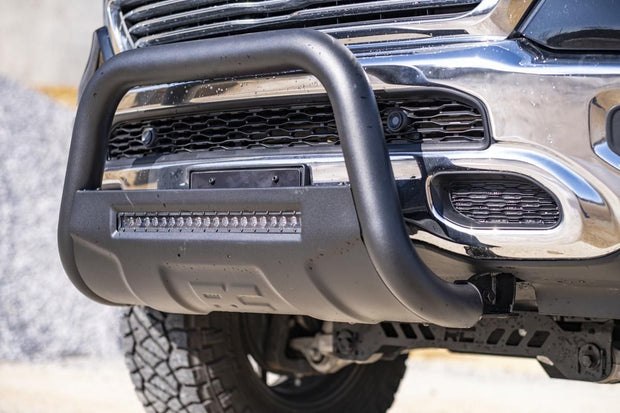 Dodge 09-18 RAM 1500 Bull Bar w/LED Light Bar Black Rough Country
