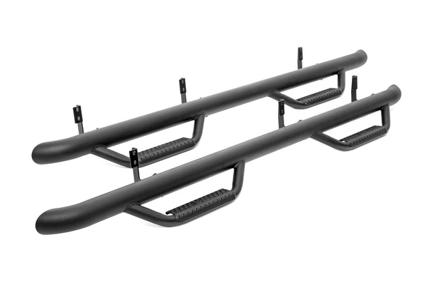 Nerf Steps Cab Length Crew Cab Nissan Frontier 2WD/4WD (05-23) Rough Country